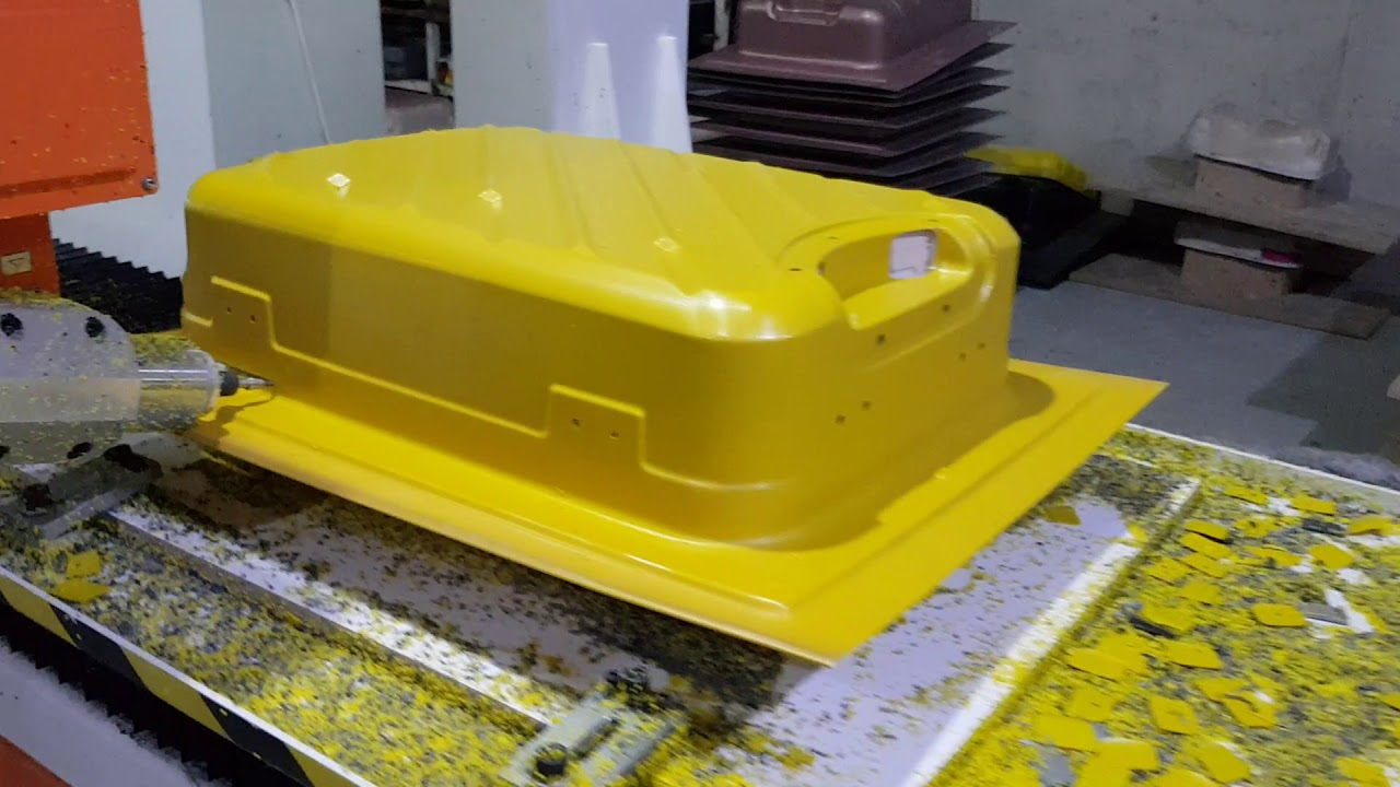Thermoforming and Vacuum Forming